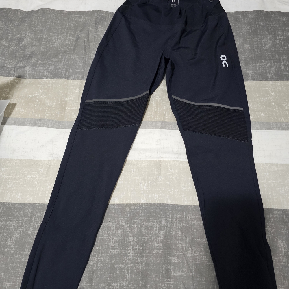 On Running Womens Black Leggings
